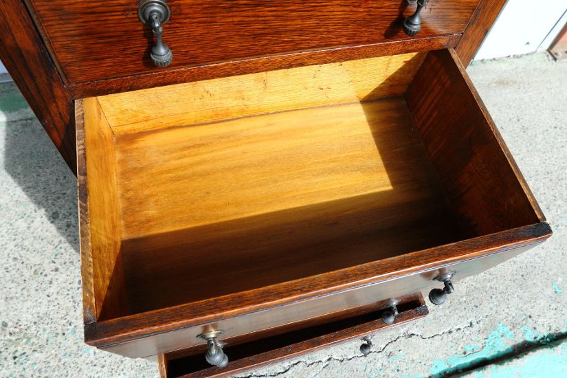 Art Deco style oak tall chest of 6 drawers画像