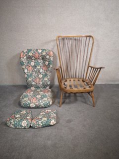 Ercol furniture (armchair)画像