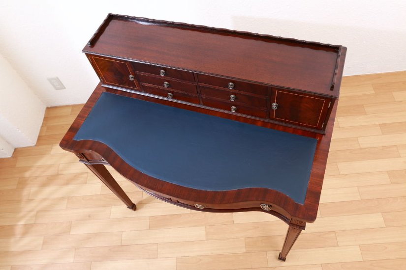 Inlaid Mahogany Bonheur du jour画像