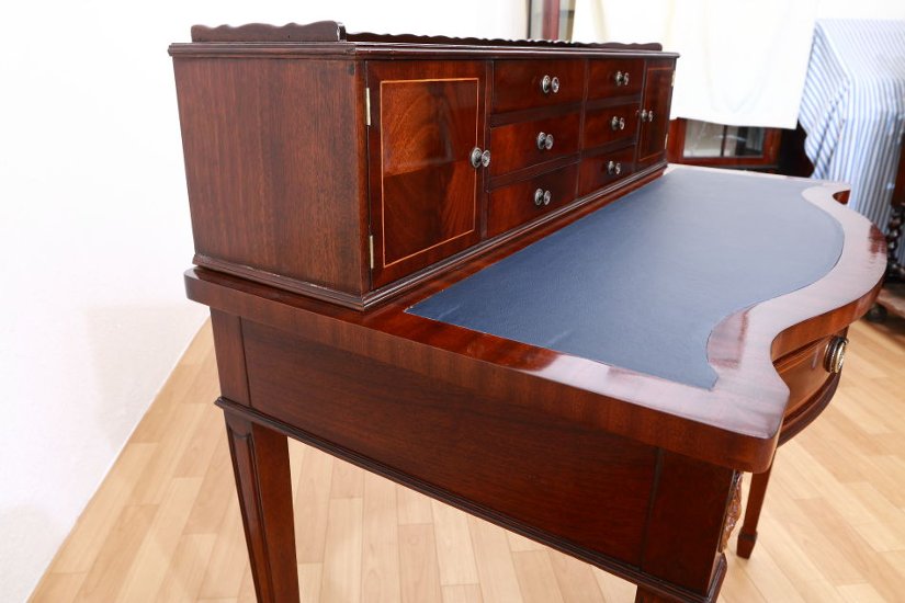 Inlaid Mahogany Bonheur du jour画像