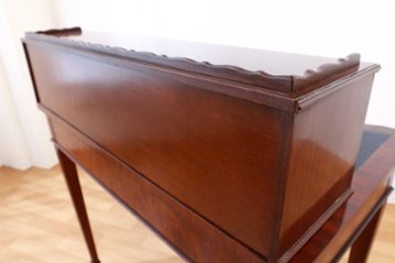 Inlaid Mahogany Bonheur du jour画像