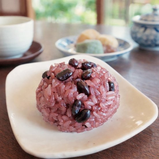 筥崎とろろのお赤飯～むかご入り～　12個入画像