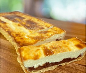 チーズケーキ（イチゴ）の画像