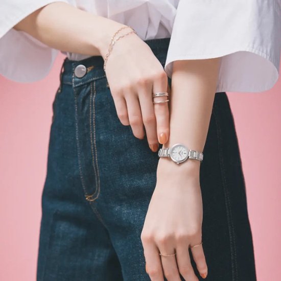 SSVR139 ｾｲｺｰﾙｷｱ【ﾉﾍﾞﾙﾃｨ付・ｷﾞﾌﾄ包装･ﾍﾞﾙﾄ調整無料･新品正規品】ｿｰﾗｰ　ﾚﾃﾞｨｰｽ腕時計画像