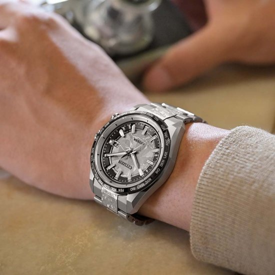 CB0284-66A アテッサ【ノベルティ付・ｷﾞﾌﾄ包装･ベルト調整無料・国内正規品】腕時計 メンズ ソーラー電波 限定画像