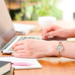 KH4-963-13　シチズンウイッカ【15時迄注文で本日発送】*水曜除く【正規ﾒｰｶｰ保証書付】【ｷﾞﾌﾄ包装･ｻｲｽﾞ調整無料】ソーラー画像