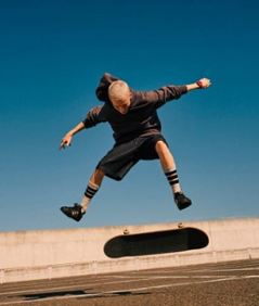 gショック DW-5600RRB-4JF【国内正規品・ノベルティ付・ギフト包装無料】メンズ腕時計画像