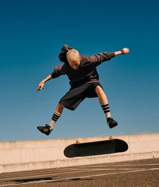 gショック DW-5600RRB-4JF【国内正規品・ノベルティ付・ギフト包装無料】メンズ腕時計画像