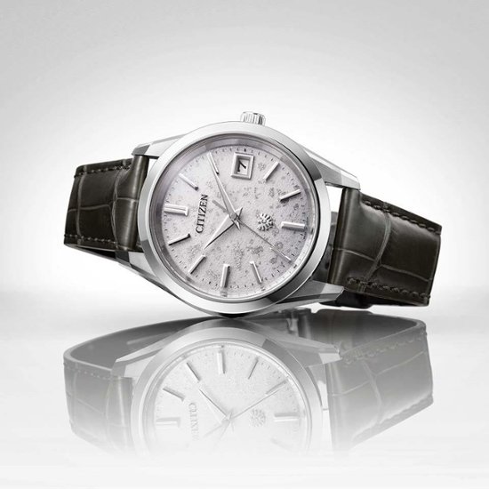 AQ4100-22A〇The CITIZEN 30周年記念 限定モデル【ベルト調整無料･国内正規品】腕時計 メンズ ソーラー画像