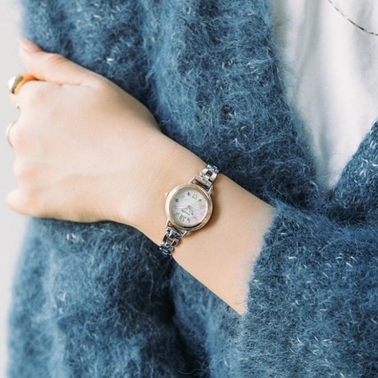 KL0-537-21 ウィッカ【正規ﾒｰｶｰ保証書付･ｷﾞﾌﾄ包装･ﾍﾞﾙﾄ調整無料】腕時計 ﾚﾃﾞｨｽ ｿｰﾗｰ電波画像