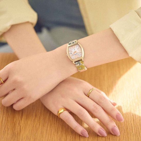 SSQW104 ｾｲｺｰﾙｷｱ【ﾉﾍﾞﾙﾃｨ付・ｷﾞﾌﾄ包装･ﾍﾞﾙﾄ調整無料･新品正規品】ｿｰﾗｰ電波 ﾚﾃﾞｨｰｽ腕時計 限定画像