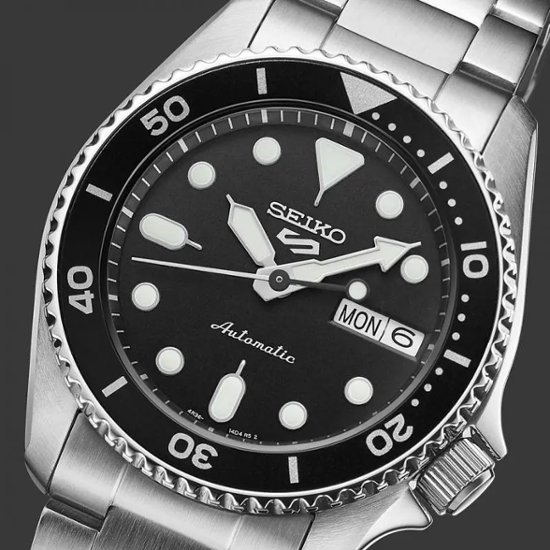 SBSA225　セイコー5スポーツ【国内正規品】ﾒｶﾆｶﾙ   5 スポーツ SKX Sports Style‘Midi’ Black画像