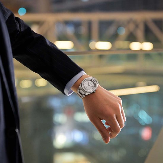 CB3040-56H アテッサ【ノベルティ付・ｷﾞﾌﾄ包装･ベルト調整無料・国内正規品】腕時計 メンズ ソーラー電波画像