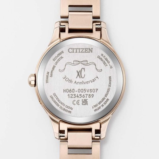 ES9498-77N:ｸﾛｽｼｰ【ﾉﾍﾞﾙﾃｨ付･国内正規品･ｷﾞﾌﾄ包装･ﾍﾞﾙﾄ調整無料】ｿｰﾗｰ電波 ﾚﾃﾞｨｽ腕時計 ｼﾝﾌﾟﾙｱｼﾞｬｽﾄ 限定画像