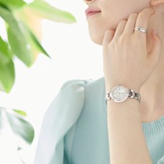 ES9465-50W クロスシー【ノベルティ付・国内正規品】【ｷﾞﾌﾄ包装･ｻｲｽﾞ調整無料】ｿｰﾗｰ電波　レディース腕時計 画像