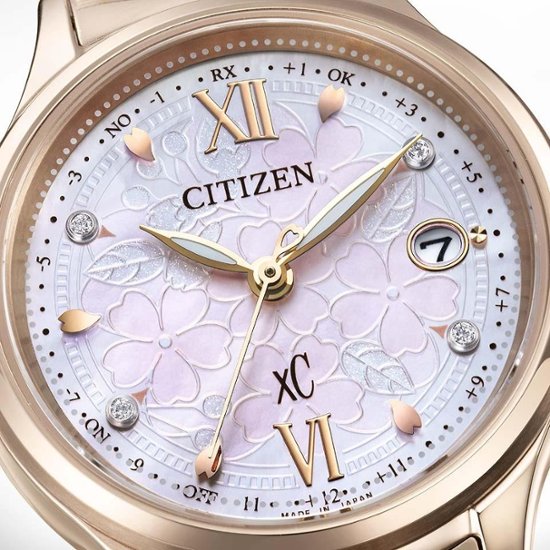 ES9498-77N:ｸﾛｽｼｰ【ﾉﾍﾞﾙﾃｨ付･国内正規品･ｷﾞﾌﾄ包装･ﾍﾞﾙﾄ調整無料】ｿｰﾗｰ電波 ﾚﾃﾞｨｽ腕時計 ｼﾝﾌﾟﾙｱｼﾞｬｽﾄ 限定画像