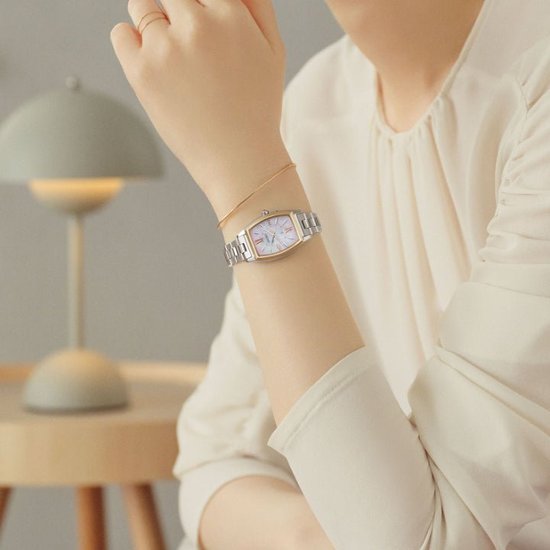 SSQW076 ｾｲｺｰﾙｷｱ 【ﾉﾍﾞﾙﾃｨ付・ｷﾞﾌﾄ包装･ﾍﾞﾙﾄ調整無料･新品正規品】ｿｰﾗｰ電波　ﾚﾃﾞｨｰｽ腕時計画像