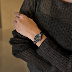 ES9495-59E ｸﾛｽｼｰ【ﾉﾍﾞﾙﾃｨ付･国内正規品･ｷﾞﾌﾄ包装･ﾍﾞﾙﾄ調整無料】ｿｰﾗｰ電波 ﾚﾃﾞｨｽ腕時計 限定画像