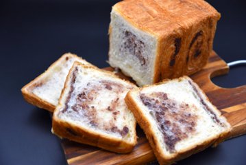 熟成クロワッサン食パン プレーン＆あんこセット（プレーン＆あんこ1.5斤×各1本）の画像