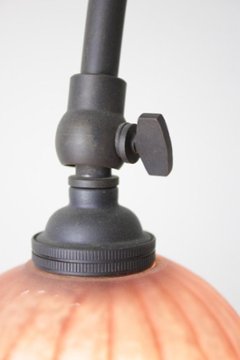 アンティークスタイル テーブルランプ画像
