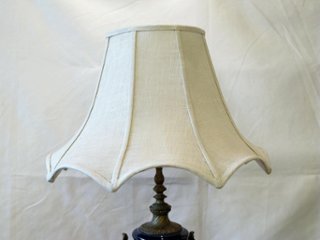 フランス セーブルスタイル テーブルランプ画像