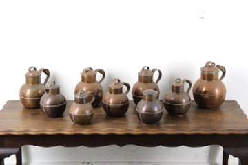 イギリス アンティーク ガーンジー ミルクカン 9個セット画像