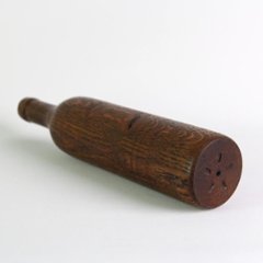イギリス ソリッドオーク ボトルオーナメント画像