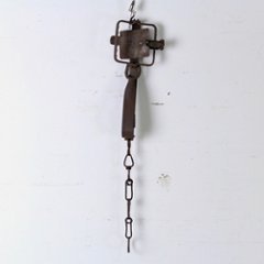 イギリス アンティーク アイアン トラップ （バネ部分破損）の画像