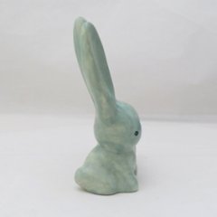 イギリス ヴィンテージ シルバック  Kissing Rabbits フィギュア画像