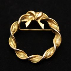 アメリカ クリスマスリース ブローチの画像