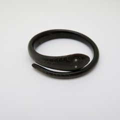 アンティーク ヴィクトリアン ホーン スネーク バングルの画像