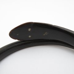 アンティーク ヴィクトリアン ホーン スネーク バングル画像