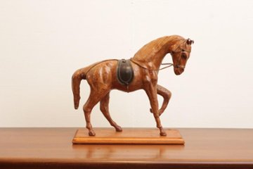 ヴィンテージ レザーホース画像