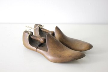 イギリス アンティーク シューキーパー ペア画像