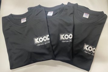 オンラインショップ限定　KOOD　ドライＴシャツ　Ｍサイズの画像