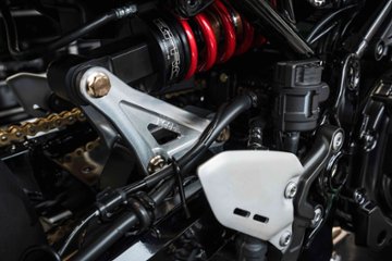 【Ｋ－ＬＰ－０１７Ｂ－ＳＬ】ＫＯＯＤ　ＫＡＷＡＳＡＫＩ　リアサス　リンクプレート＆ボルト・ナットセット画像