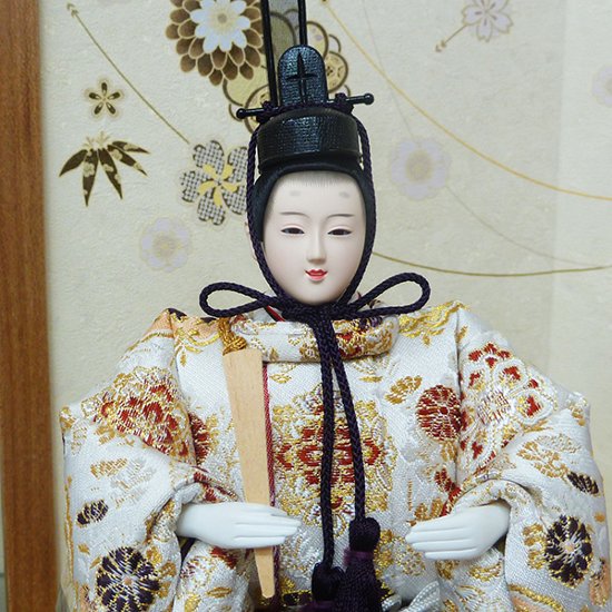 古都の雅を現代に伝える 京十一番 西陣織金襴着付け立雛飾り画像