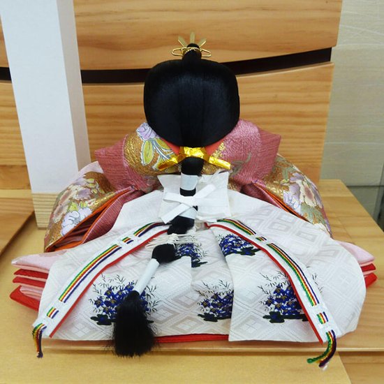 嘉祥作 小三五金彩衣裳着親王 白木造り平飾り 画像