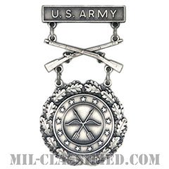 射撃技術競技章 (陸軍ライフル競点射撃優秀記章シルバー)（Army Excellence-In-Competition Rifle Badge (Silver)）[バッジ]の画像