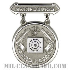 射撃技術競技章 (海兵隊ピストル競点射撃優秀記章シルバー)（Marine Corps Pistol Competition Badge (Silver)）[バッジ]の画像