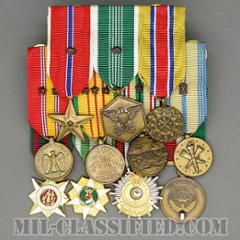 アメリカ陸軍ミニメダル（勲章・Medal）セット（11メダル）[ミニサイズ/バッジ/中古1点物]の画像