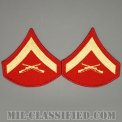上等兵（Lance Corporal (LCpl)）[ゴールド・レッド/海兵隊階級章/Large（男性用）/パッチ/ペア（2枚1組）/中古1点物]の画像