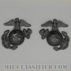 海兵隊デバイス章 (下士官用)（Enlisted Collar Badge）[サブデュード（ブラックメタル）/襟章バッジ/ペア（2個1組）/中古1点物]の画像