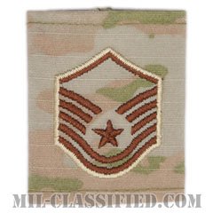 曹長（Master Sergeant）[OCP（3C）/ゴアテックスパーカー用スライドオン空軍階級章]の画像