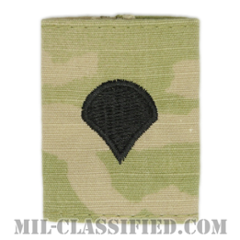 特技兵（Specialist (SPC)）[OCP（3C）/ゴアテックスパーカー用スライドオン階級章]の画像