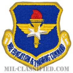 航空教育・訓練軍団（Air Education and Training Command）[カラー/カットエッジ/パッチ]の画像