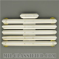 16個用 [上下スペース無し・中央揃え/リボン用バー（Mounting Bar）]の画像