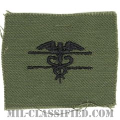 優秀医療章（Expert Field Medical Badge）[サブデュード/1960s/コットン100％/パッチ]の画像