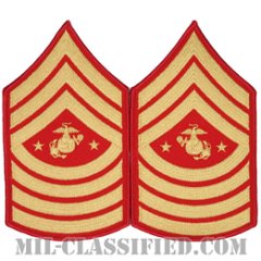 海兵隊最先任上級曹長（Sergeant Major of the Marine Corps (SgtMajMC)）[ゴールド・レッド/海兵隊階級章/Large（男性用）/パッチ/ペア（2枚1組）]の画像