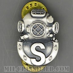 回収潜水員章（Diver Badge, Salvage）[カラー/1960s/燻し銀（銀張り・Silver Filled）/バッジ/中古1点物]の画像